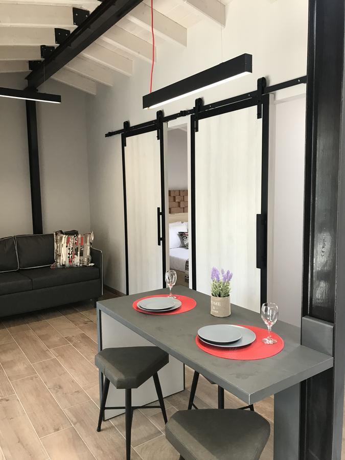 אספרובלטה B. U. Luxury Apartments מראה חיצוני תמונה